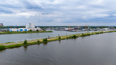 Maasbracht-haven-001-2406.jpg