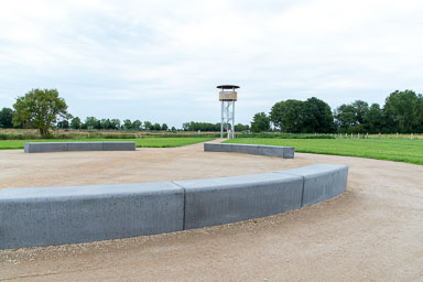 Kasteel Walburg Ohe en Laak Ohe-en-Laak-maas-fietspontje-walborgh-004.jpg