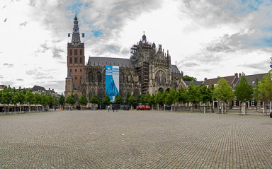 Sint Janskathedraal 's-Hertogenbosch Sint-Jan-025-Pano.jpg