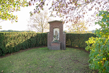 Wegkruis-Boerderijweg-Neer-001-2026.jpg