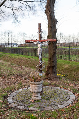 Wegkruis-Kunneweg-schansdijk-Roggel-005-2026.jpg