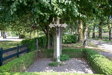 Wegkruis-Marleetjeshof-Roggel-001-2026.jpg