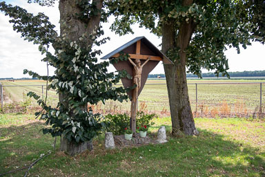 Wegkruis-Ophoven-Roggel-002-2026.jpg