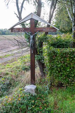 Wegkruis-Roligt-Roggel-009-2026.jpg