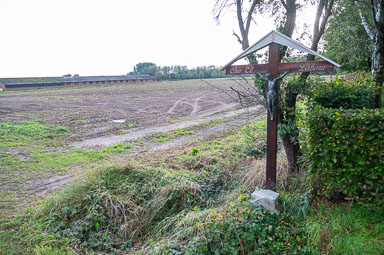 Wegkruis-Roligt-Roggel-010-2026.jpg